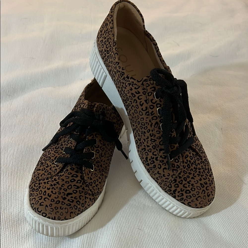 SOUL Naturalizer Brown Leopard Print Sneakers